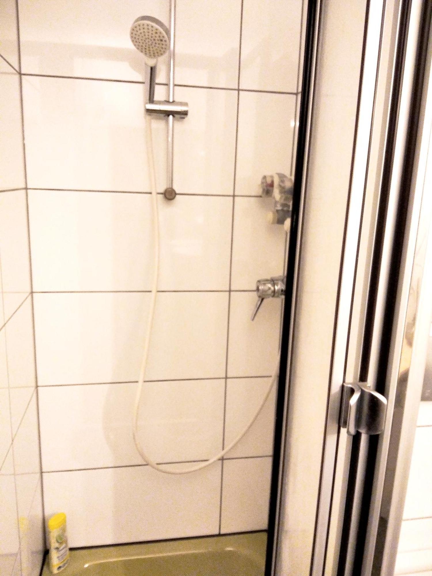 Sroom 118 And 119 In Center Reutlingen Luaran gambar